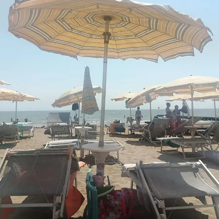 Lido Cond Cadore Leonardo Pisanello * Lido di Jesolo